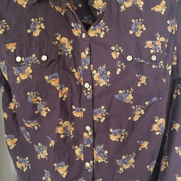 MOSSIMO floral print button down top - Picture 4 of 5